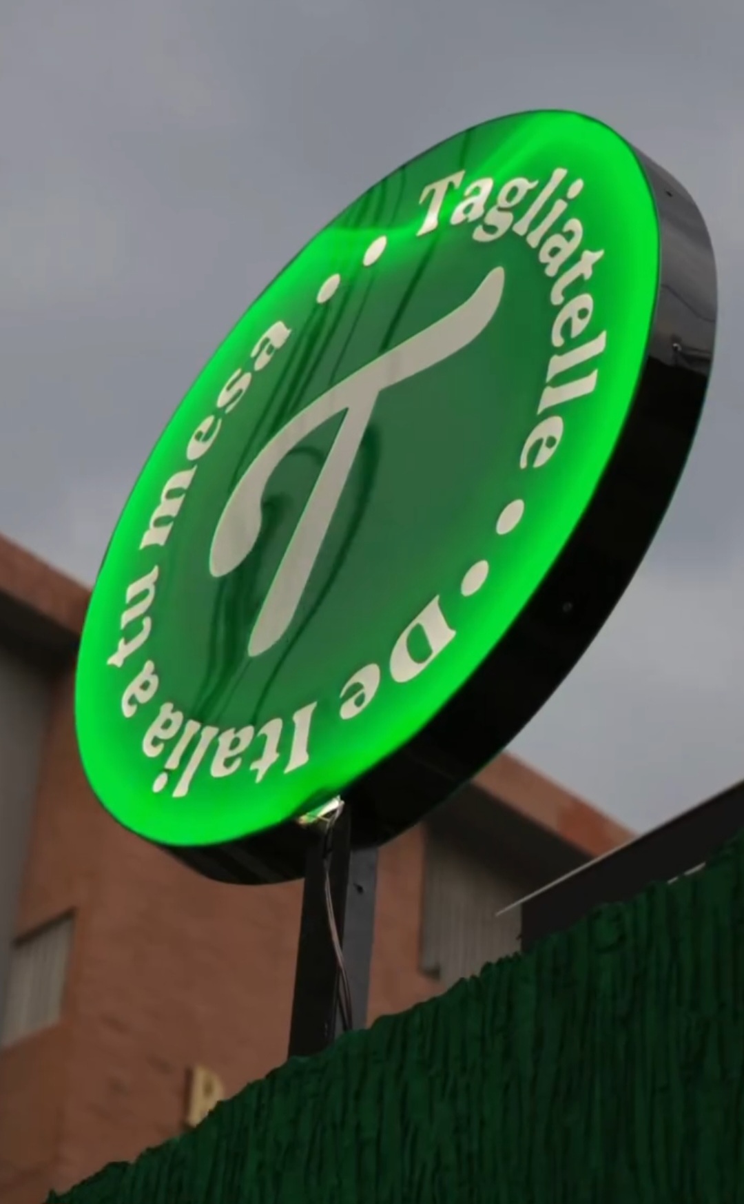 El Corazón de Tagliatelle: Un viaje a la cocina de la Nonna